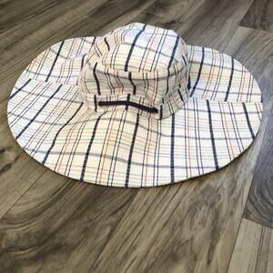 August Wide Brim White Summer Hat Red/Blue‎ Plaid Quilted Brim CLEAN!